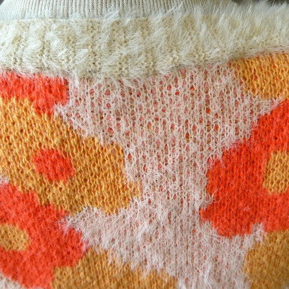 willow root cardigan and tank top set size medium orange daisys NWOT - Picture 9 of 10